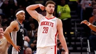 21歳のアルペレン・シェングンが大暴れ…45得点15リバウンド5スティール以上を達成した最年少選手に