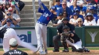 「勝負強さは大谷以上かも」「極悪打線すぎる」大谷翔平の次を打つ3番・フリーマンが驚異の“ゴルフスイング”でエグすぎる特大弾を叩き込む瞬間　山本由伸の負けを消す逆転満塁弾