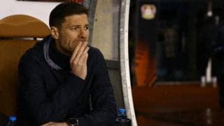 辛くも引き分けのシャビ・アロンソ監督、カラバフとのリターンレグへ 「突破チャンスは五分五分」