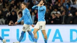 好調クワラツヘリアが3戦連発もサナブリアの華麗バイシクル被弾でナポリはトリノにドロー【セリエA】