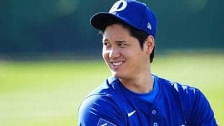 大谷翔平が「後でイジってやろって」　遅刻した主砲を凝視→ニヤリが「可愛すぎる」