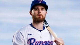 エ軍は「何で出したんや」　戦力外で放出→打率4割無双…30歳が「メジャーでいい」