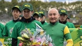 北沢伸也騎手が34年間の騎手人生にピリオド 阪神競馬場で引退式「悔いはありません」