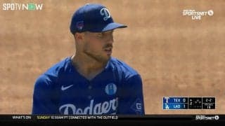 なんでこんなボール球でも振っちゃうの…？昨季わずか2勝のドジャース右腕“エグ落ち縦スラ”に相手打者が混乱スイング