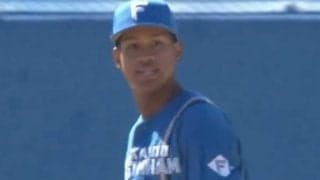 ハム万波の「ビーム炸裂」　自慢の“爆肩”に盗塁王撃沈…ファン驚愕「ヤバすぎ」