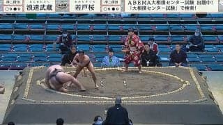 20歳の序二段力士、一瞬の“妙技”で74キロ差対決を制する 「おぉ！」館内歓声