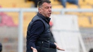 「謝罪したい…」レッチェのダヴェルサ監督がヴェローナFWアンリに頭突き