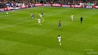 「ファウルだろ！」プレミアリーグ１年生・橋岡大樹、難局を見事に乗り切った一部始終！ 相手FWに押されて転げる→主張どおり笛が鳴ってピンチを防ぐ