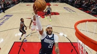 マブスのダニエル・ギャフォードが高精度なシュートを披露…28本連続ノーミスでFG成功