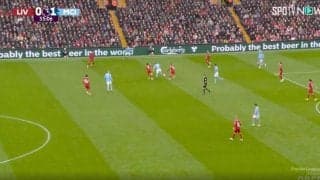 「最強コンビ！」「異次元支配」遠藤航が爆速“鬼プレス”→相棒・マクアリスタ－が挟み撃ちして潰した瞬間　リバプール中盤を支える2人がマンCの心臓を完封した連携プレー