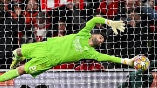 「キャリアで大きな瞬間の1つ」初の大舞台でPKセーブ、ベスト8の立役者であるGKラヤがさらなる高みへ「この先多くのことが起こることを願う」