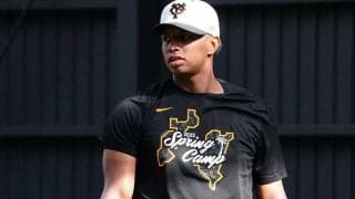 157キロ連発…巨人育成右腕は「化け物になる」　オール速球に衝撃「すぐに活躍できる」