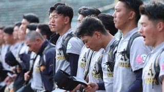 「木製バットかっこいい」　低反発金属導入でも根強い人気　センバツ