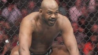 「自業自得だ」“要望”に応えてファンを病院送りにしたUFC戦士の行為が物議「愚かさにもレベルはある」