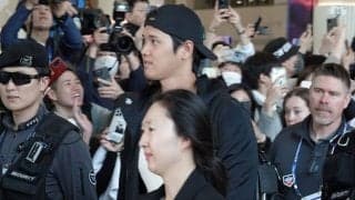 大谷翔平の到着に空港熱狂「奥さんいる！」　“VIP待遇”に騒然「イケメンすぎやろ」