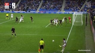 久保建英のCKにスタジアムどよめき　巻いて落ちる芸術的ピンポイントクロスに観客の期待値爆上がりの瞬間！　惜しすぎる“アシスト未遂”にファンは「いいキックだったのに」