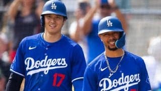 “ベッタニ”のシンクロが「かわいい…」　なぜか同時に左へ…2人が見せた最高の笑顔