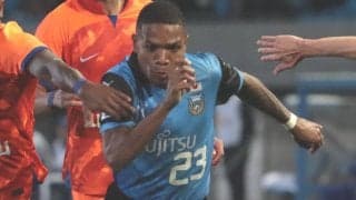 【Jリーグ出場停止情報】川崎FのFWマルシーニョ、同じ試合で退場した横浜FMのGKポープ・ウィリアム、京都DFアピアタウィア久らが出場停止に