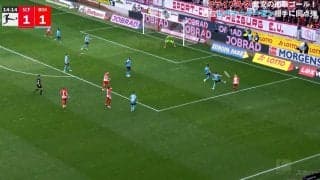 「キレキレだ」堂安律、ブンデス最強チーム相手に輝きを放つ！ 鋭いタックル→高速シザース→正確クロスの一部始終に「最高」「完全に乗ってる」などファン熱狂