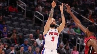 試合終了後にボールを観客席へ蹴り上げたエバン・フォーニエへ約375万円の罰金処分