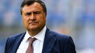 フィオレンティーナ、心臓発作で倒れたGMのバローネ氏が57歳で逝去