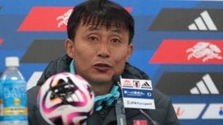 「2つの心臓を1つに」北朝鮮代表監督、女子チームも支えた同胞たちの後押しに期待…日本戦は「熾烈な戦いになる」