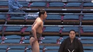 「細い」「肋骨が見える」の声を一蹴 体重“約2倍”の力士を珍手で撃破「細いのに強い！」一転、驚嘆の声