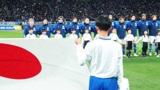 「最高な2ショット」「勝利の女神が2人も」寒空の中、約6万人が足を運んだ国立のスタンドで影山優佳さん＆奈緒さんが日本代表戦を観戦、2ショットを披露「大変興奮しました！」