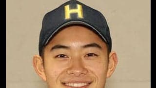 北海の中堅手、体勢崩しながら「ミラクルキャッチ」　センバツ