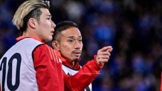 【北朝鮮戦で森保ジャパンにエネルギーを注入！プレミアリーガー橋岡大樹の流儀(1)】“前への意識”を後押しした「長友佑都の言葉」。浦和時代から8試合目で見せたもの