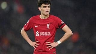 「新種の筋肉みたい」「どうなってるんだ？」リバプール新星の超進化したふくらはぎが話題に！「別人じゃん」