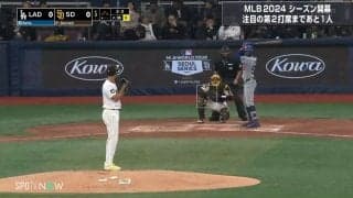 な、な、投げないっ！「野球研究家」ダルビッシュ有が咄嗟に見せた“緊急停止モーション”驚きの野球センス