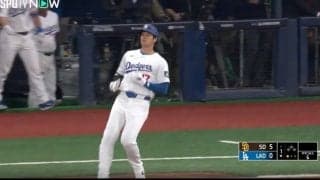 大谷翔平は大丈夫なのか…？ 初球フルスイング→ヒット直後に見せた“気になる表情”　ファンから心配の声「察するな…」「雑音はバットで打ち消すのが一番」