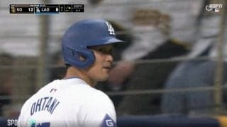 あの打球が入らない！？ 大谷翔平が“ホームラン未遂”の特大飛球を放つ瞬間　打った後の“微妙なリアクション”にファン騒然 「ベンチに帰ってから心配」「完全に行ったと思った」