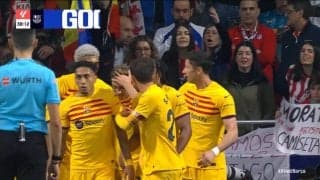 割れんばかりの歓声と地鳴りのような大ブーイング！古巣への“気まずい”一発を決めて、選手がうつむきサポーターから罵声と怒号がとんだ瞬間