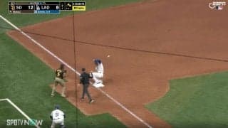 大谷翔平は大丈夫なのか…？ 古巣・エンゼルスとの第1打席後に見せた“意外すぎる表情”にファンが騒然 「こんなのは久しぶりだな」「何か吹っ切れた？」