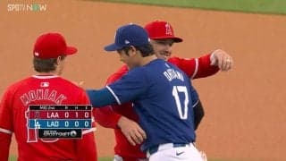 「トラ兄ありがとう」大谷翔平、盟友トラウトとのハグシーンに「今日は一段とぐっとくる…」「ジーンときちゃう」