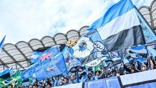 「可愛い！」「素敵です!」芸人クロちゃんと交際の人気女性タレントが「J1川崎デザインの多摩川標識前でのコーヒーブレイクショット」公開！「この写真の雰囲気だいすきです」と好評