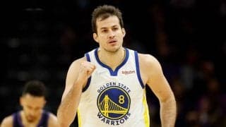 2022年にウォリアーズの優勝メンバーとなったネマニャ・ビエリツァが現役引退