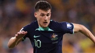 キャリア再出発の矢先に…豪代表MFフルスティッチの足首に悪質タックル、涙の負傷退場