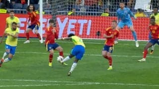 「バケモンかこいつ」17歳のブラジル代表が強豪相手に2試合連続ゴール！出場5分で空気を変えるスーパーダイレクトシュート炸裂「神かよ」「決定力エグない？」