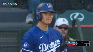 「オオタニさん信じてる」古巣エ軍のファンが温かいメッセージ 「エンゼルスありがとう」「心がホッとする」心温まるワンシーン