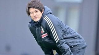 「シンプルに速い」誕生日を迎えた元サッカー日本代表DF内田篤人氏のプレーに再脚光！「めちゃくちゃ速いな」「やっぱ日本歴代最高のSBです!!」などの声
