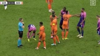 一体、何が起きたのか！？「殴り合ったら誰か死ぬな」「親善試合じゃねえ…」血の気が多い世界最強レベルの“身体能力バケモノ”があわや一触即発の瞬間