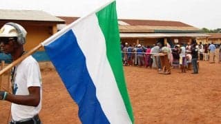 チームバスの交通事故で監督が死去…元シエラレオネ代表DFが59歳で他界