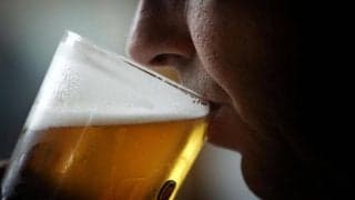 「全員逮捕しろ」「最低だ」1杯1340円もするビールの真相にイギリスのサッカーファンが怒り心頭「恥ずべきこと」