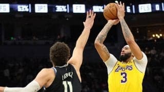 バックス戦で自己最長の約52分プレーしたレイカーズのAD「ハイレベルで楽しかった」