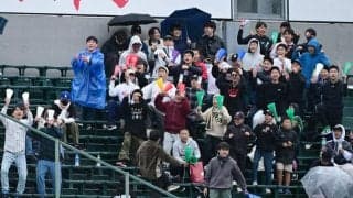 報徳学園の「アゲアゲホイホイ」　外野席の観客も加勢　センバツ