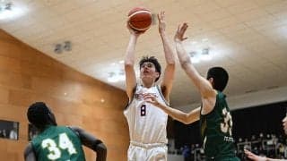 気迫あふれるプレーでけん引する福岡大学附属大濠の渡邉伶音…B2福岡での活動も成長の後押しに