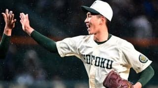 一級品の背番号「10」　報徳学園・今朝丸が横綱圧倒　センバツ